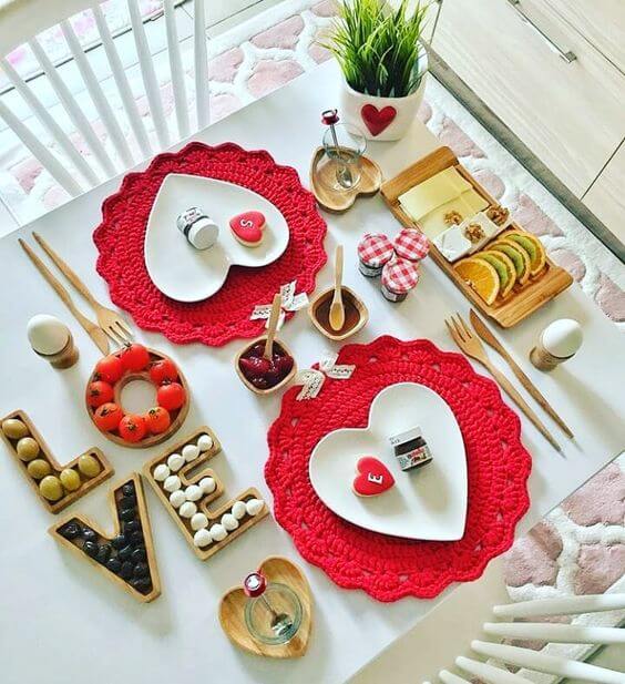 Romantic breakfast, Valentine's Day ideas