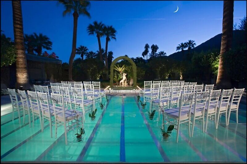 Decorated pool for wedding at home
