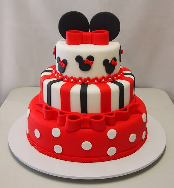 American briefcase cake on floors for Minnie's party