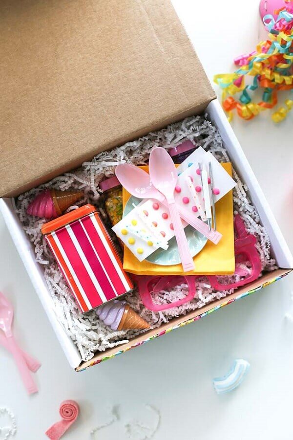 simple children's surprise box Foto Pinterest