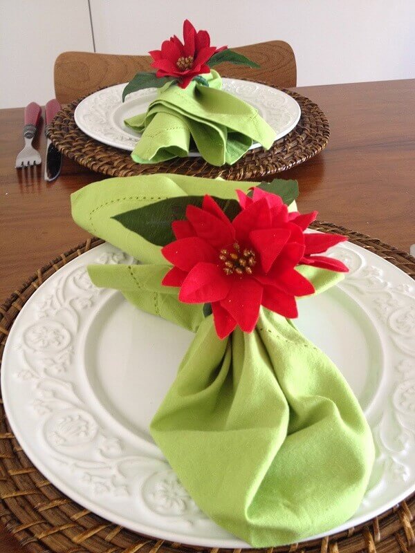Christmas flower to decorate tables