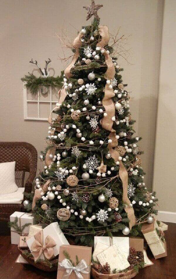 Natural Christmas tree decorates environment