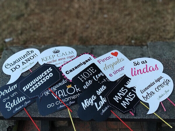 Creative wedding plaques for the ballad